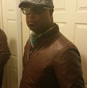 Meet your Posher, Raphael